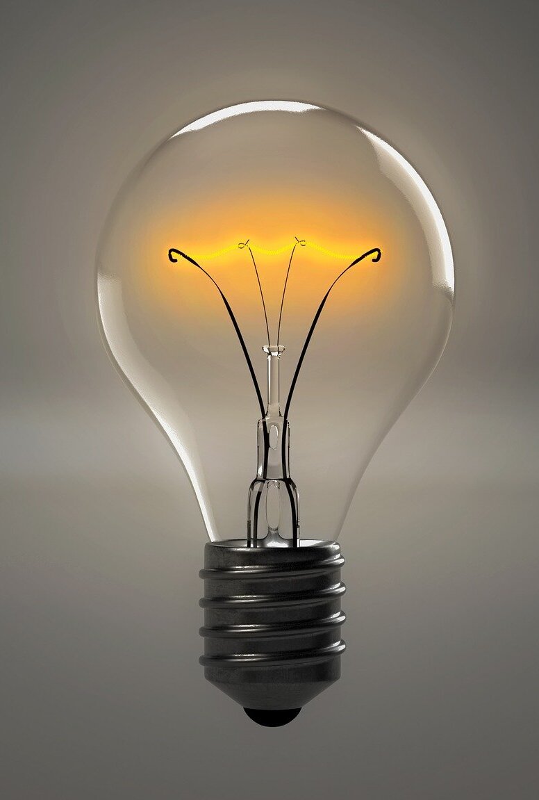 lightbulb-1875247-1920_ver_1 (1)