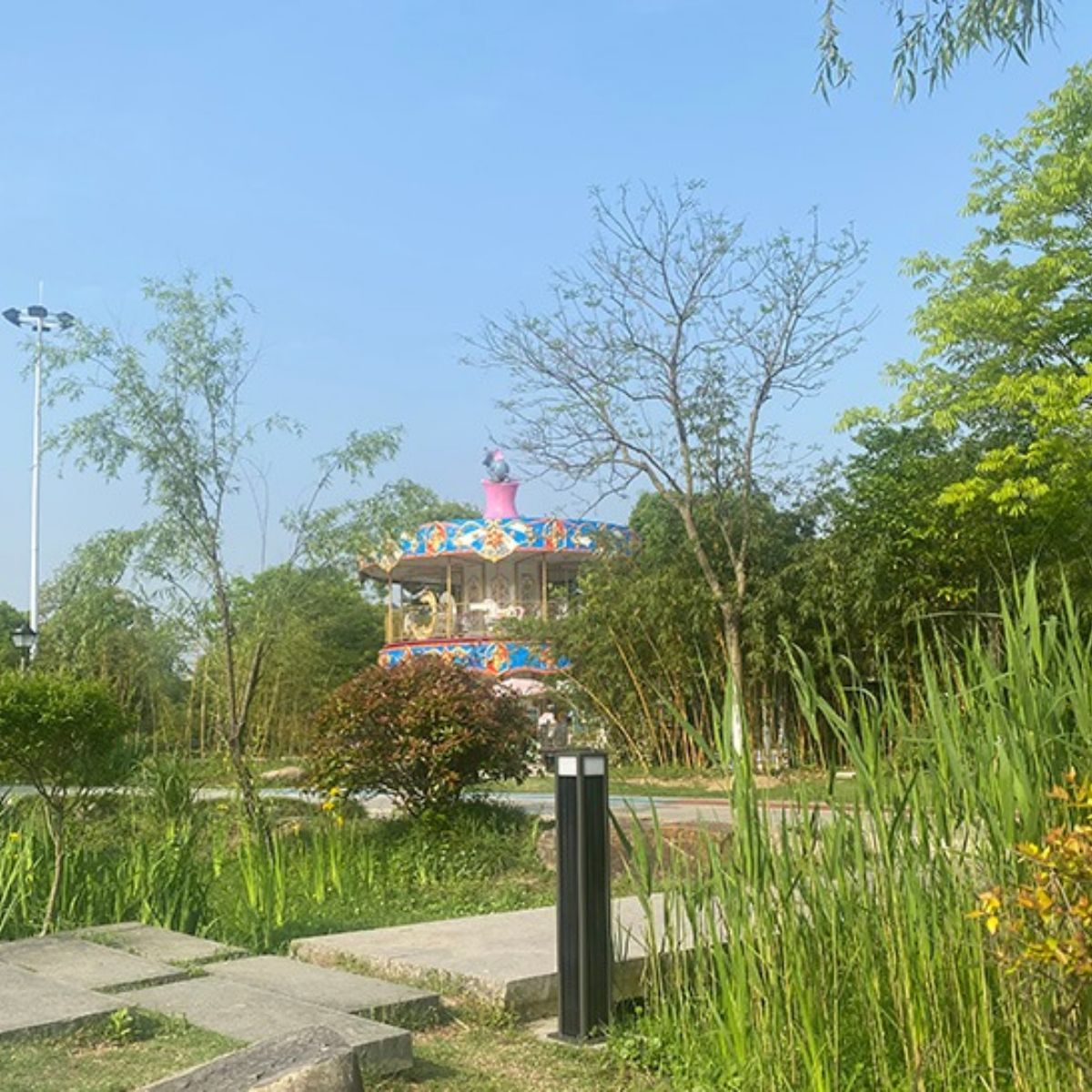 Bollard solar light 2